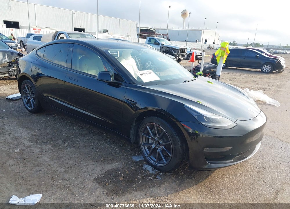 2021 TESLA MODEL 3 STANDARD RANGE PLUS REAR-WHEEL DRIVE VIN: 5YJ3E1EA7MF987340