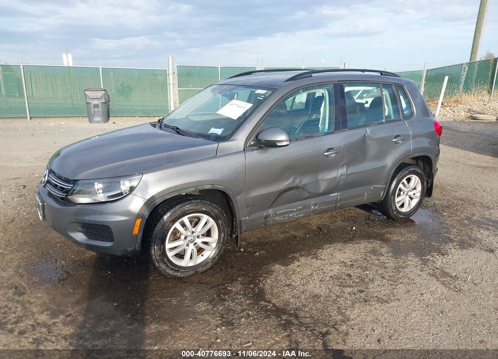 2016 VOLKSWAGEN TIGUAN S VIN: WVGBV7AX8GW523073