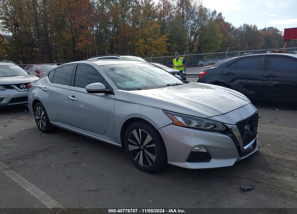 2021 NISSAN ALTIMA SV FWD VIN: 1N4BL4DV3MN408603