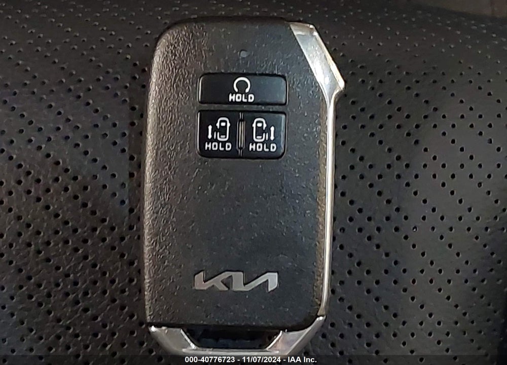 2024 KIA CARNIVAL MPV SX PRESTIGE VIN: KNDNE5H34R6337820