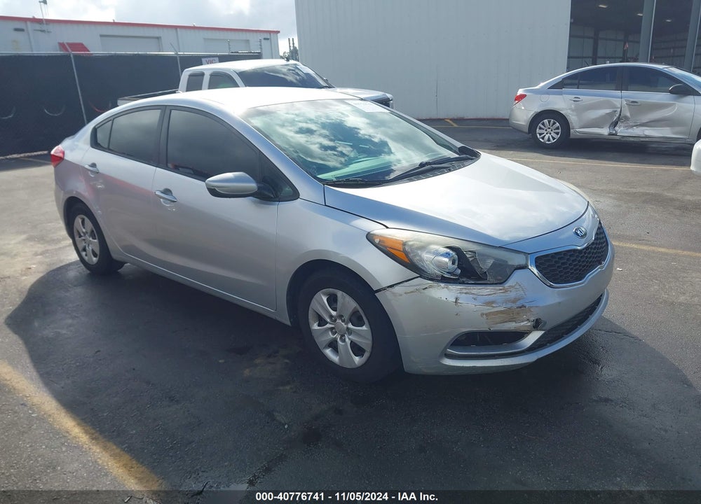 2015 KIA FORTE LX VIN: KNAFK4A69F5297986