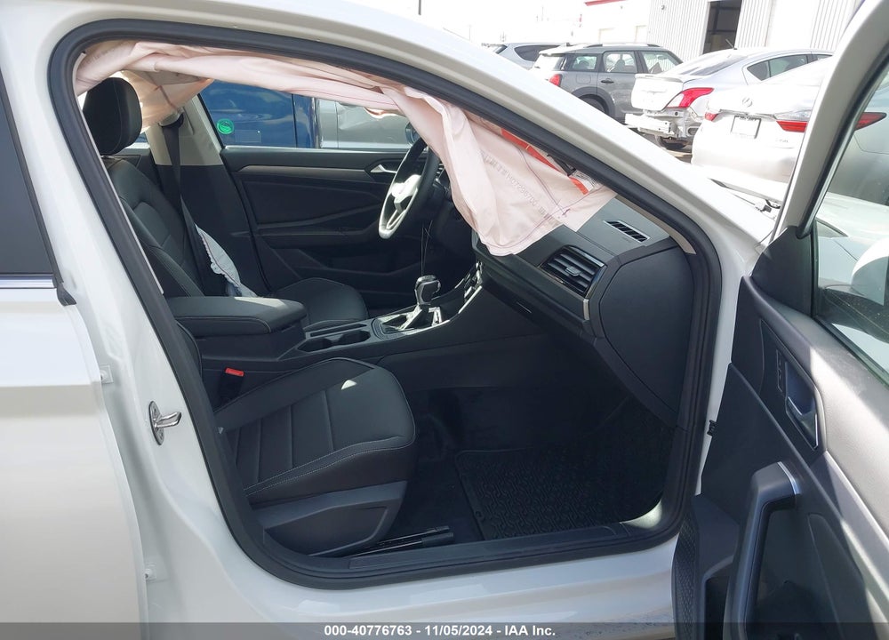 2024 VOLKSWAGEN JETTA VIN: 3VW7M7BU5RM099417