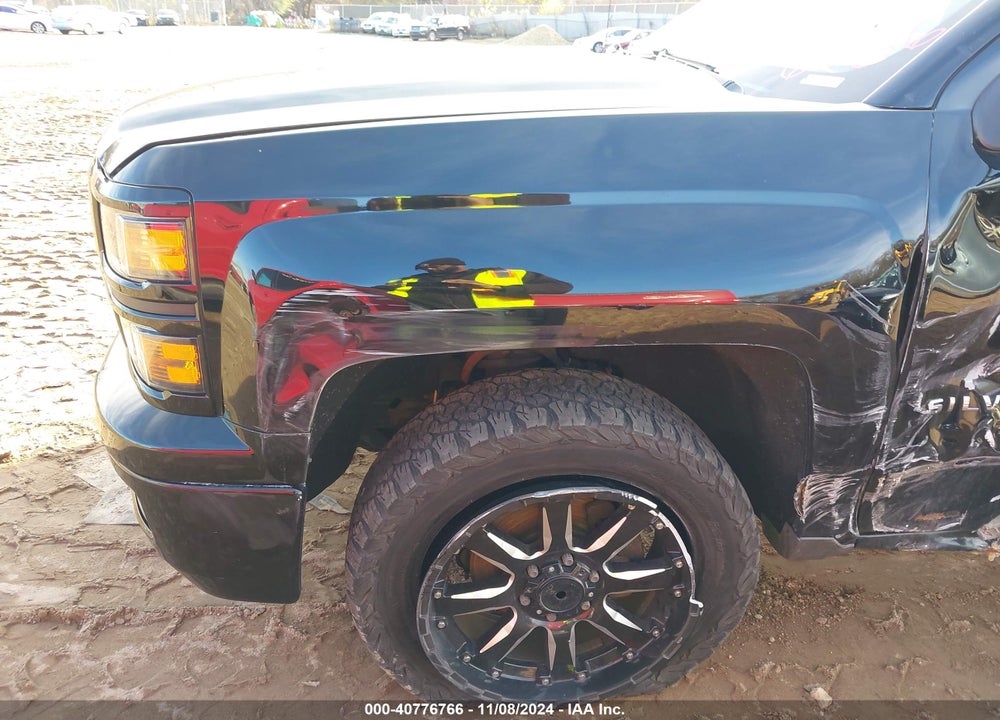 2015 CHEVROLET SILVERADO 1500 1LT VIN: 1GCVKREC2FZ335630