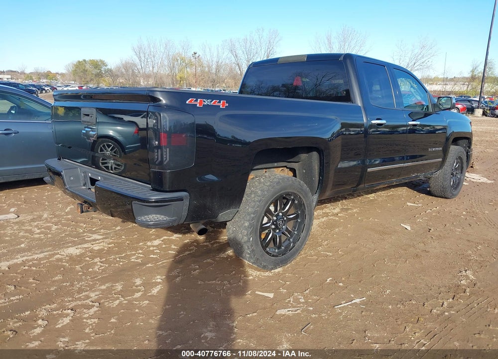 2015 CHEVROLET SILVERADO 1500 1LT VIN: 1GCVKREC2FZ335630