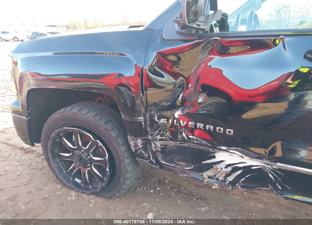 2015 CHEVROLET SILVERADO 1500 1LT VIN: 1GCVKREC2FZ335630