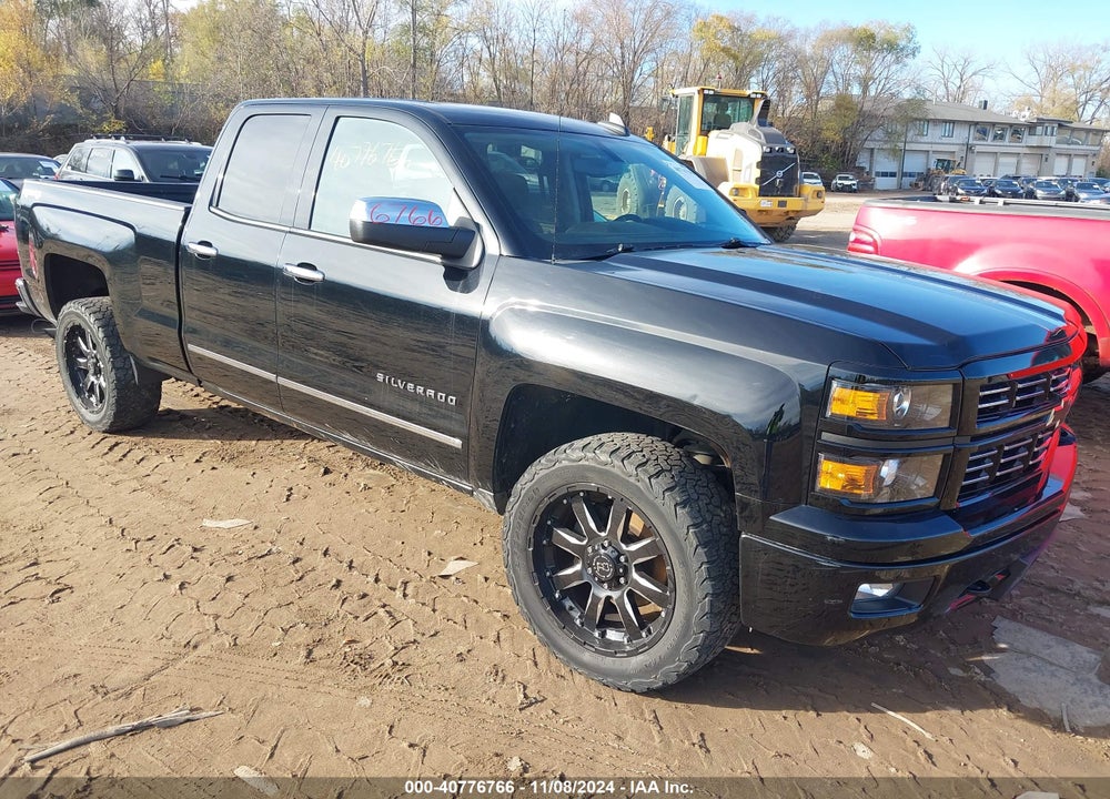 2015 CHEVROLET SILVERADO 1500 1LT VIN: 1GCVKREC2FZ335630