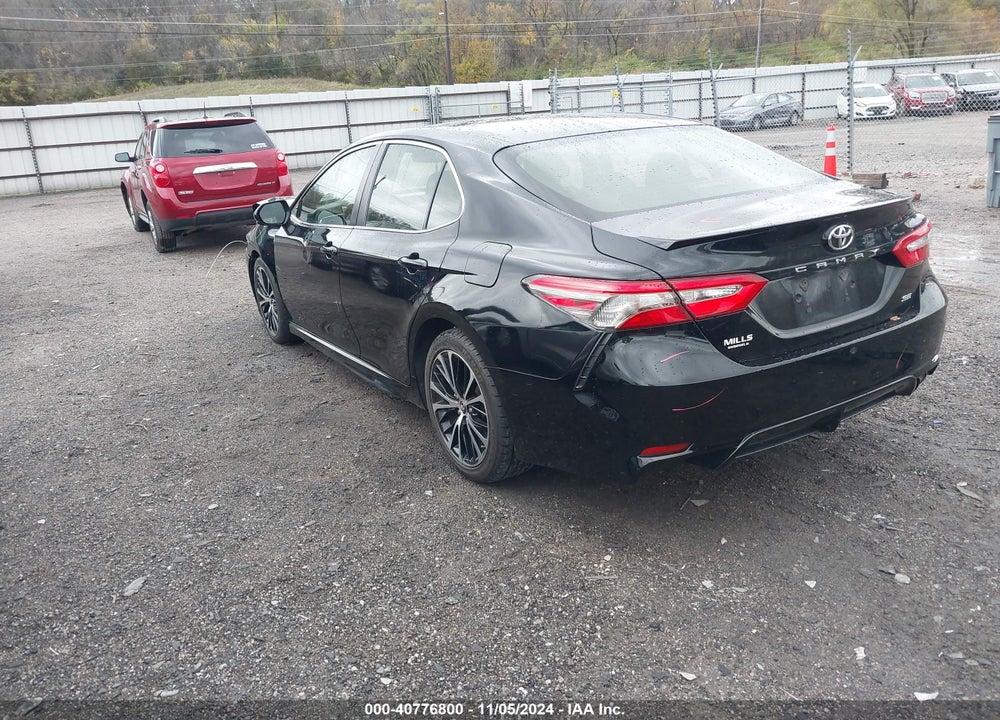 2018 TOYOTA CAMRY SE VIN: JTNB11HK5J3026512