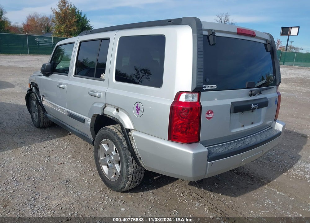 2007 JEEP COMMANDER SPORT VIN: 1J8HH48K17C622567