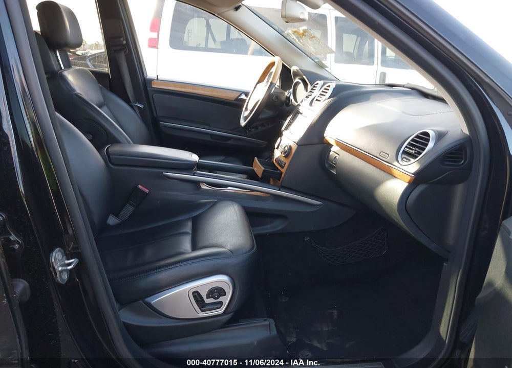 2007 MERCEDES-BENZ GL 450 4MATIC VIN: 4JGBF71EX7A126196
