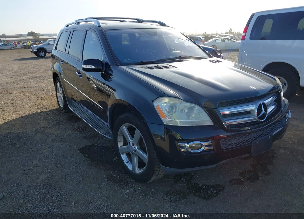 2007 MERCEDES-BENZ GL 450 4MATIC VIN: 4JGBF71EX7A126196