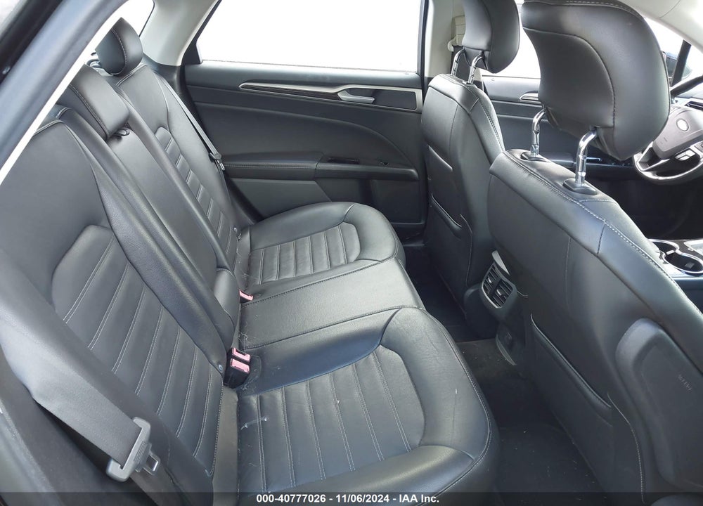 2014 FORD FUSION SE VIN: 3FA6P0H97ER382419