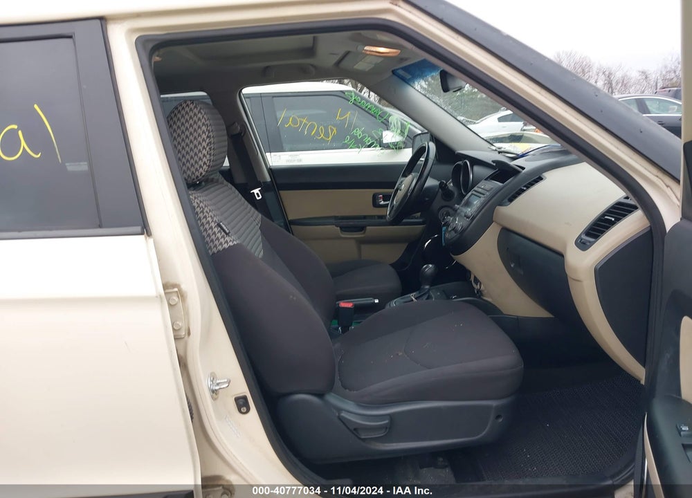 2013 KIA SOUL VIN: KNDJT2A69D7575284