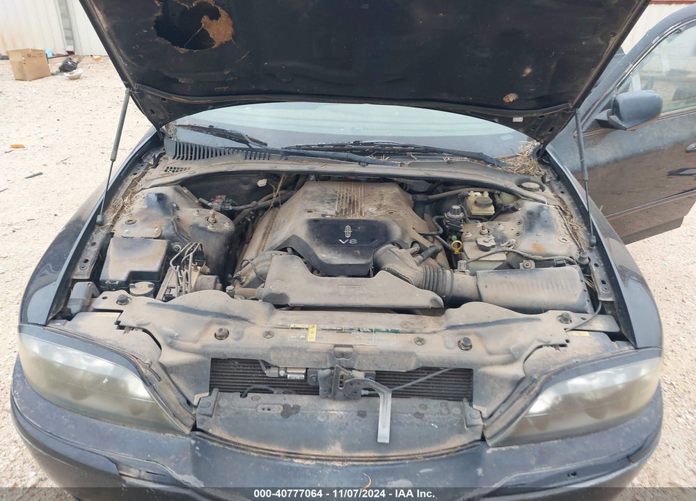 2004 LINCOLN LS V8/W/SPORT PKG VIN: 1LNHM87A74Y630394