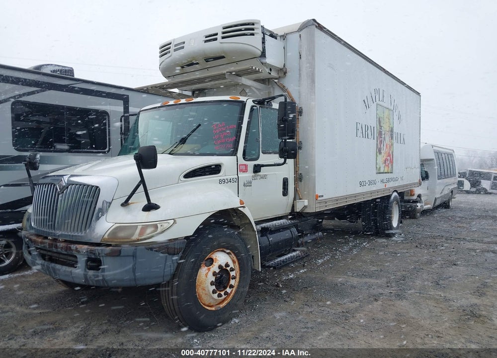 2005 INTERNATIONAL 4000 4300 VIN: 1HTMMAAN05H136646