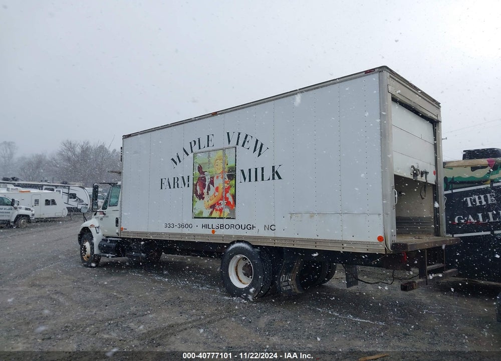 2005 INTERNATIONAL 4000 4300 VIN: 1HTMMAAN05H136646