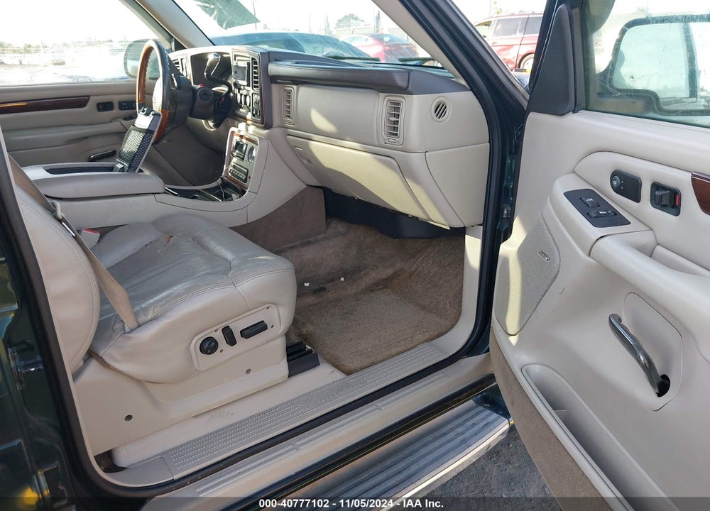 2002 CADILLAC ESCALADE STANDARD VIN: 1GYEK63N82R202989