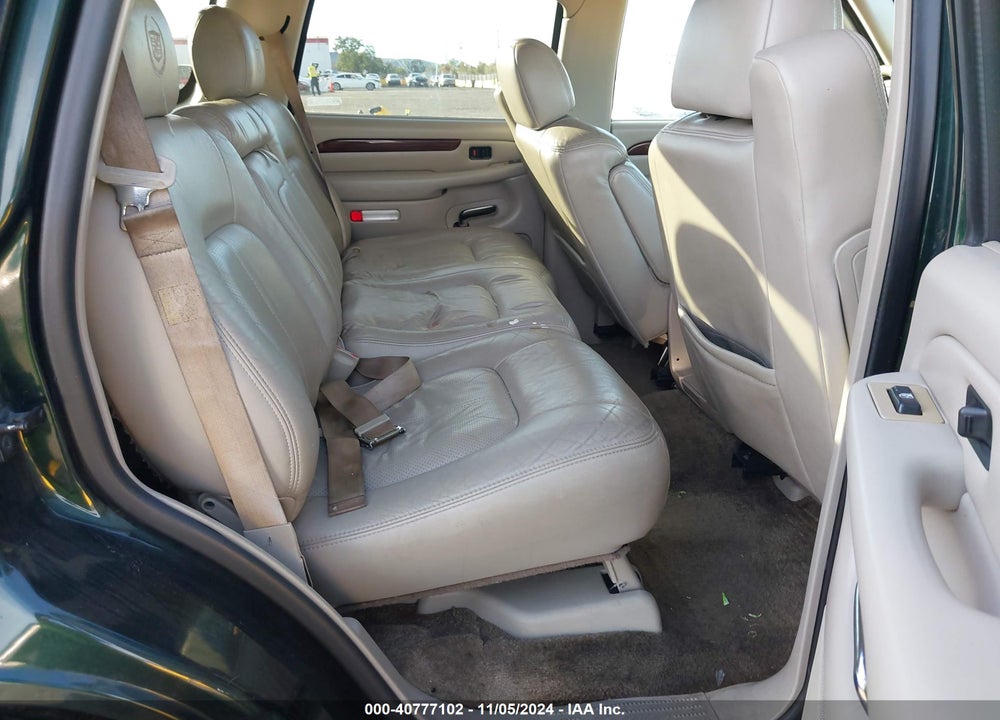 2002 CADILLAC ESCALADE STANDARD VIN: 1GYEK63N82R202989