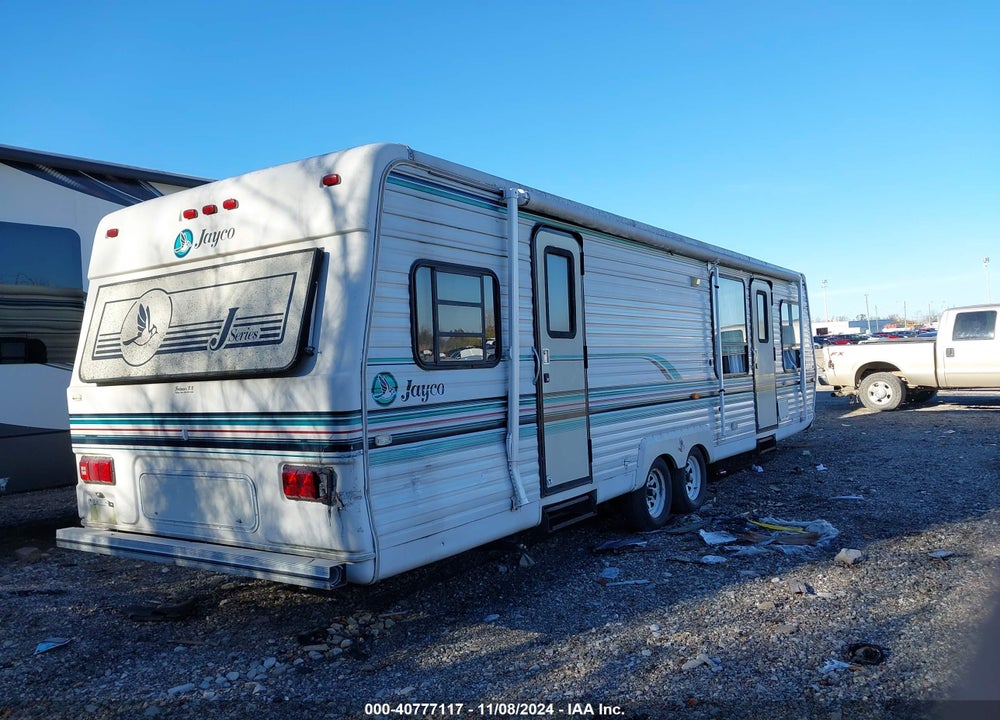 1993 JAYCO 35' TRAVEL TRAILER VIN: 1UJBJ02R8P1SR0087