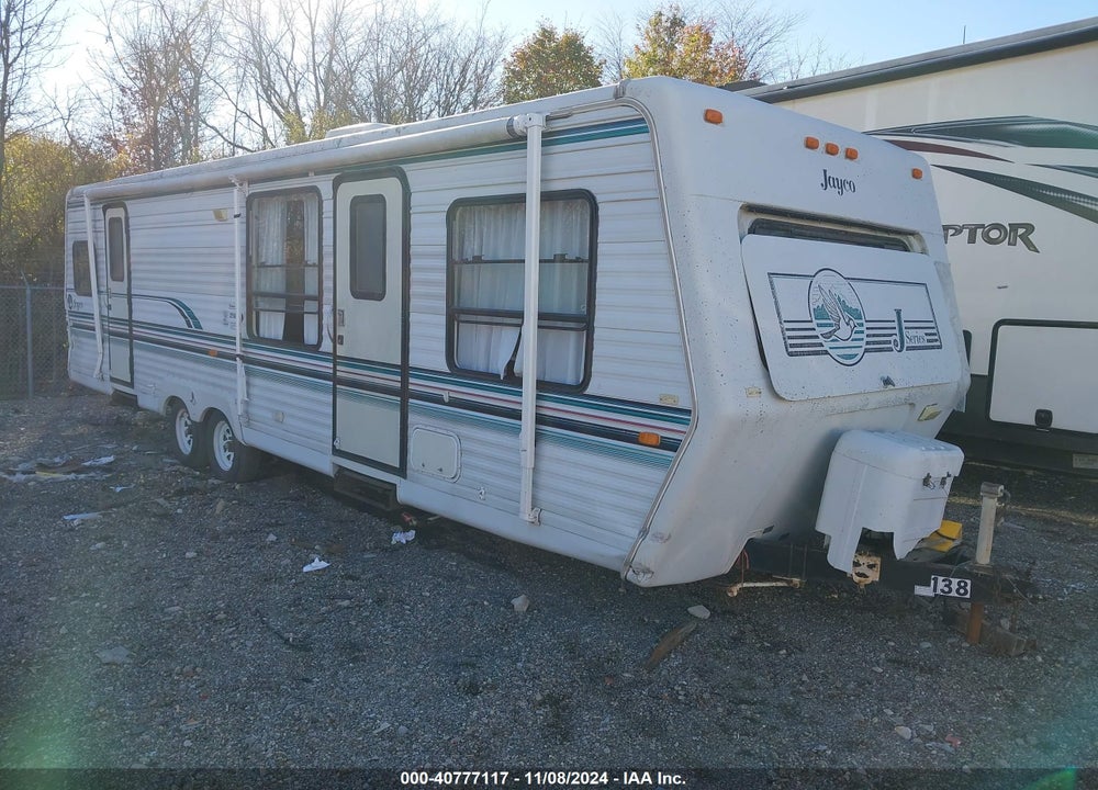 1993 JAYCO 35' TRAVEL TRAILER VIN: 1UJBJ02R8P1SR0087