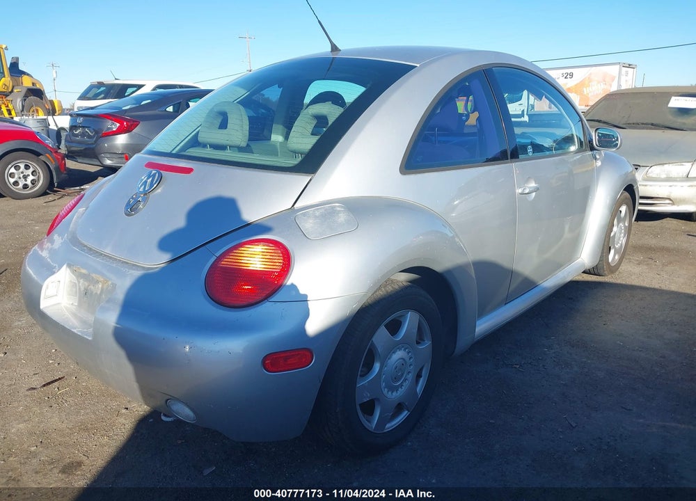 2001 VOLKSWAGEN NEW BEETLE GLS VIN: 3VWCS21C21M420981