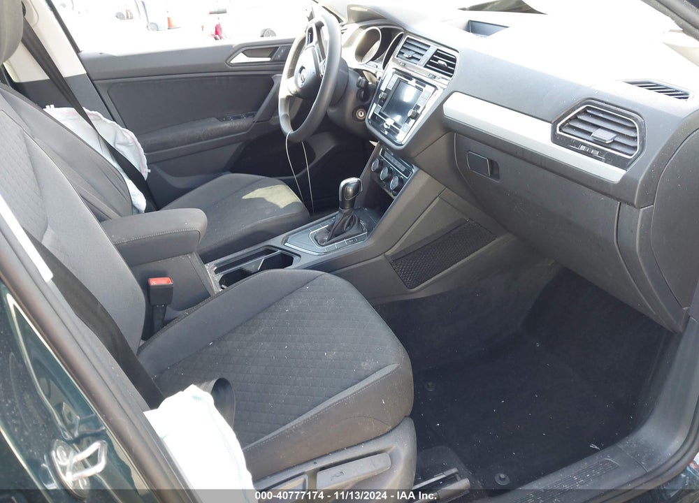 2019 VOLKSWAGEN TIGUAN 2.0T S VIN: 3VV1B7AX3KM111646