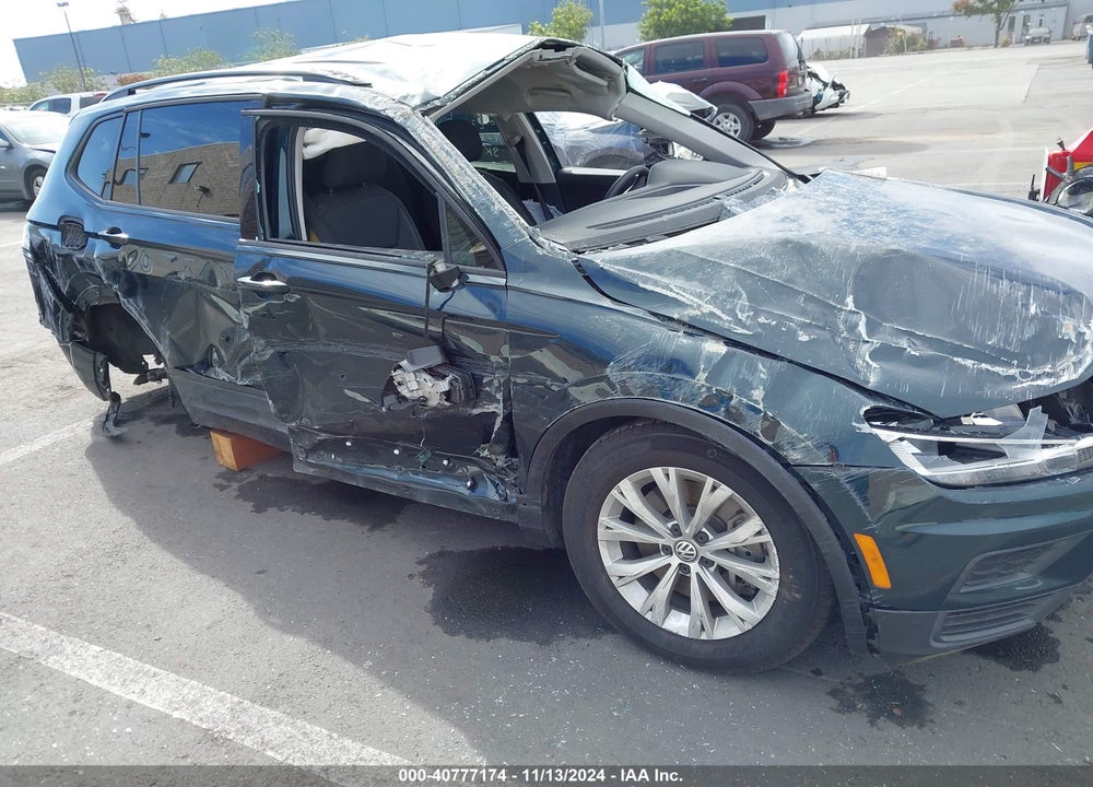 2019 VOLKSWAGEN TIGUAN 2.0T S VIN: 3VV1B7AX3KM111646
