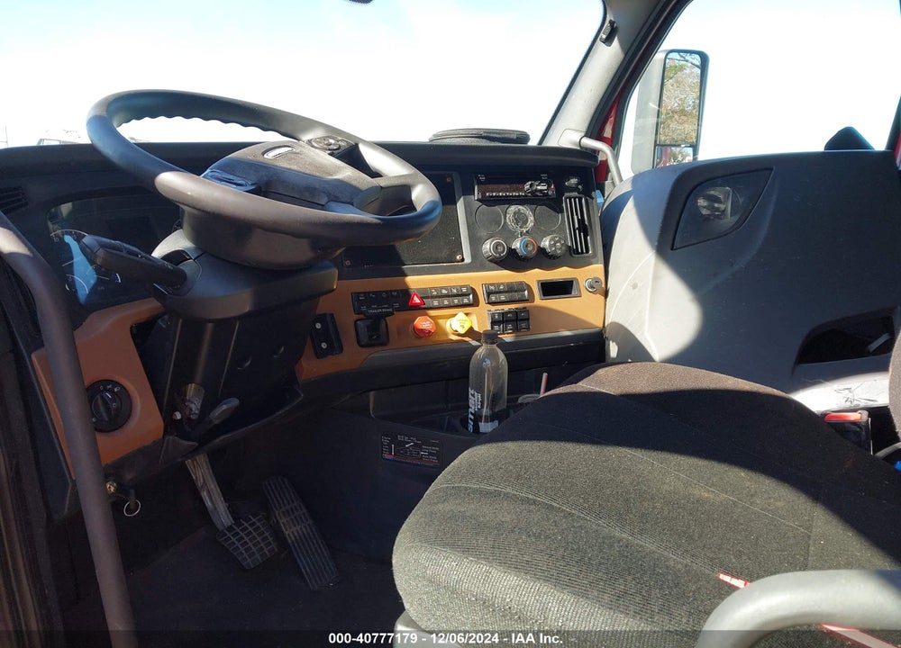 2019 FREIGHTLINER NEW CASCADIA 126 VIN: 3AKJHHDR5KSKF3572