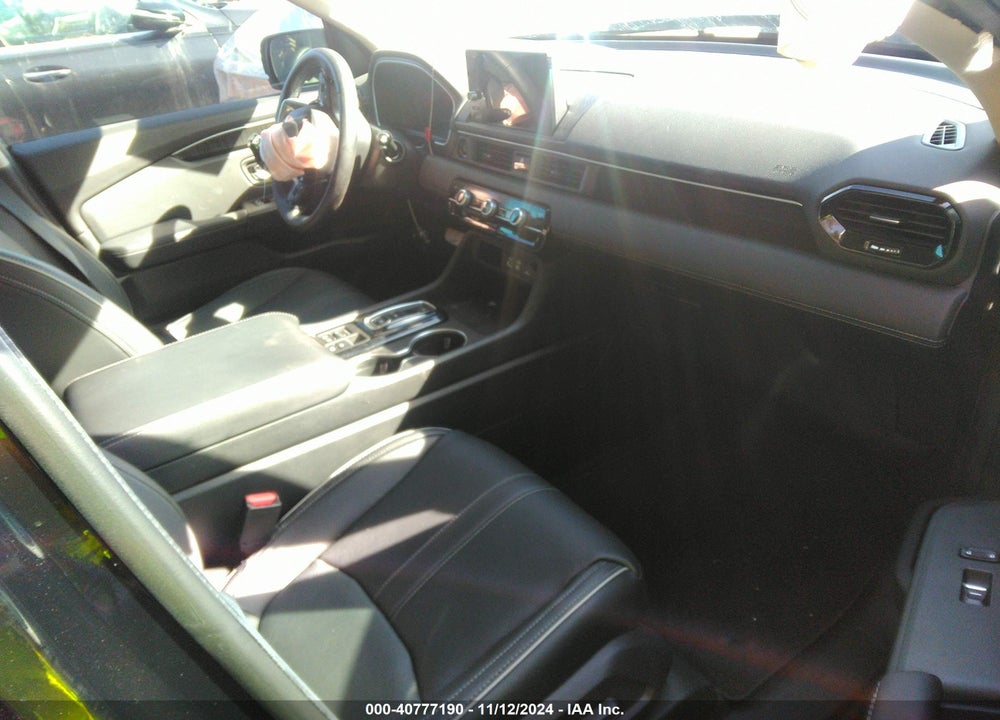2024 HONDA PILOT VIN: 5FNYG1H82RB013667