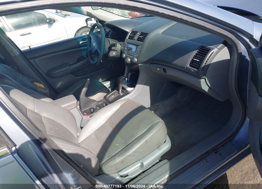 2007 HONDA ACCORD 2.4 SE VIN: 1HGCM56367A127096