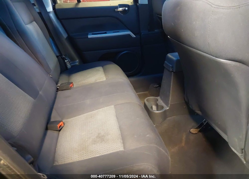 2008 JEEP PATRIOT SPORT VIN: 1J8FT28W68D521419