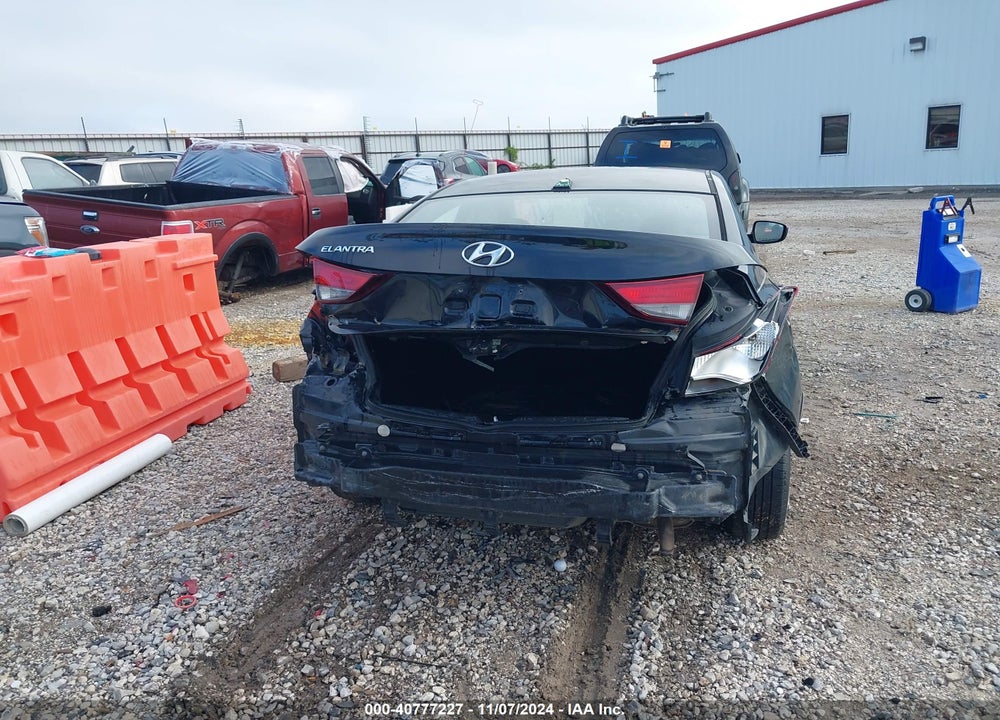 2016 HYUNDAI ELANTRA SE VIN: 5NPDH4AEXGH746030