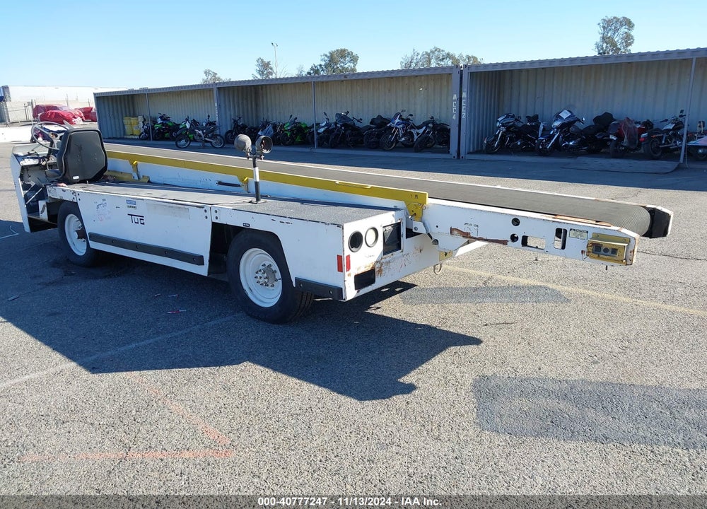 2004 UNDEFINED EQUIPMENT TUG MANUFAC 660E VIN: 00000000000057086