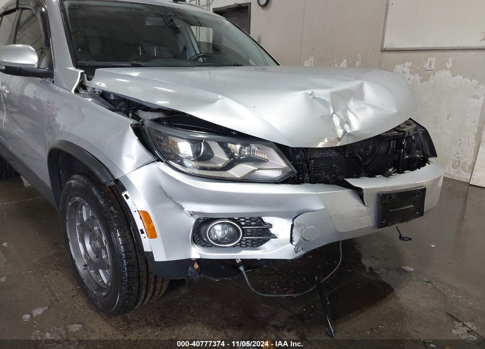 2016 VOLKSWAGEN TIGUAN SEL VIN: WVGBV7AX3GW615904