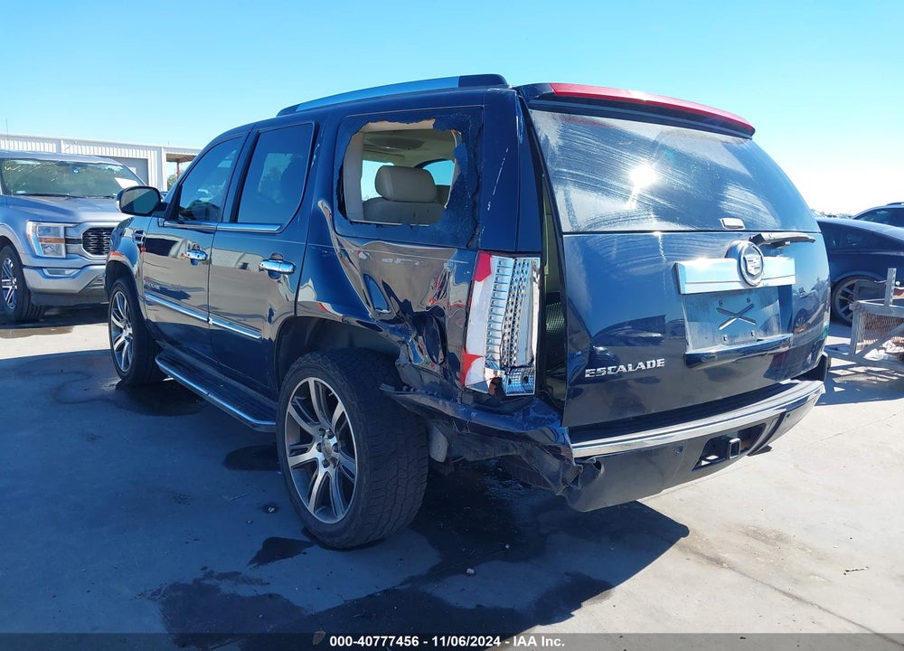 2007 CADILLAC ESCALADE STANDARD VIN: 1GYFK63897R242956