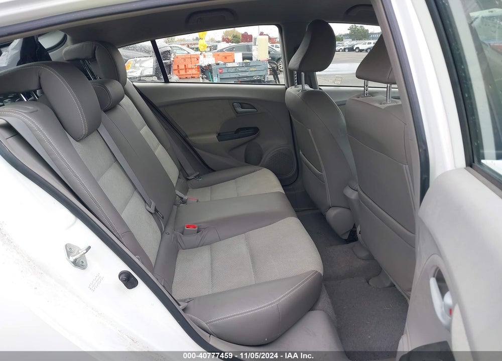 2013 HONDA INSIGHT EX VIN: JHMZE2H78DS006465
