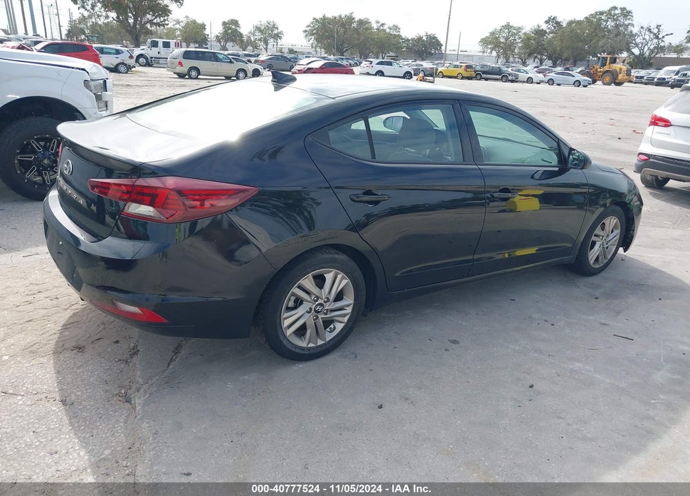 2019 HYUNDAI ELANTRA SEL VIN: 5NPD84LF5KH468880