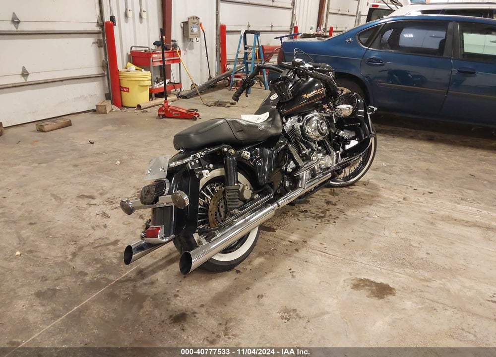 2000 HARLEY-DAVIDSON FLHRI VIN: 1HD1FBW17YY602176