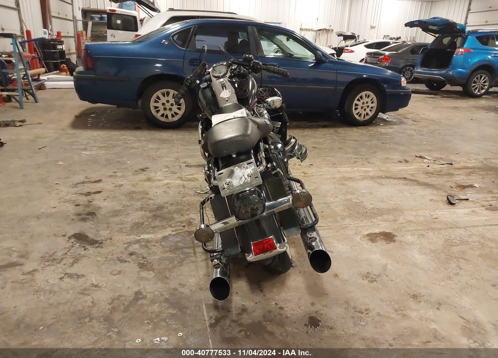 2000 HARLEY-DAVIDSON FLHRI VIN: 1HD1FBW17YY602176