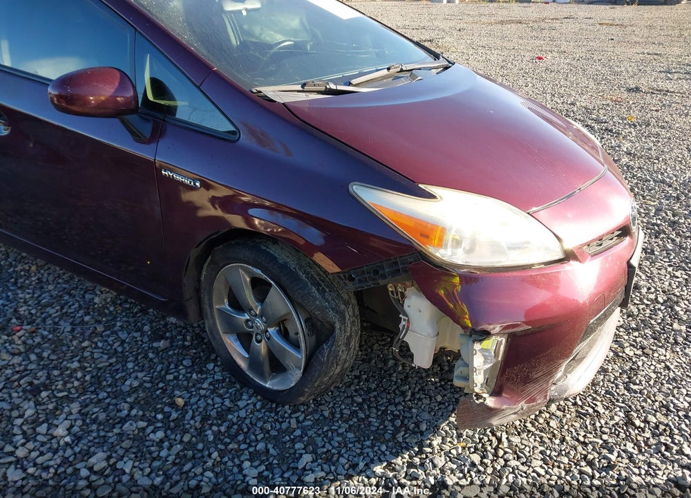 2013 TOYOTA PRIUS THREE SE VIN: JTDKN3DU1D5604965