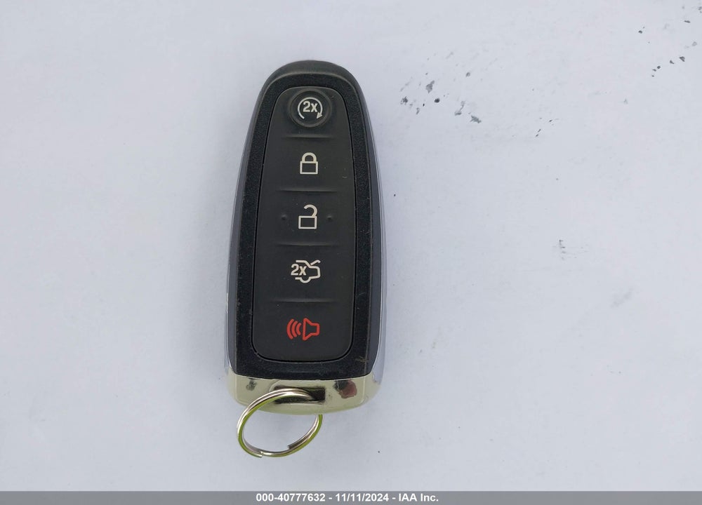 2017 FORD FOCUS TITANIUM VIN: 1FADP3N20HL279331