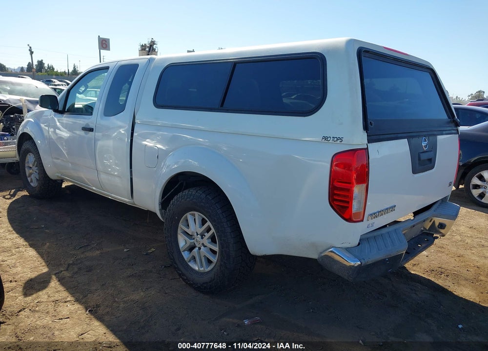 2015 NISSAN FRONTIER SV-I4 VIN: 1N6BD0CT4FN704245