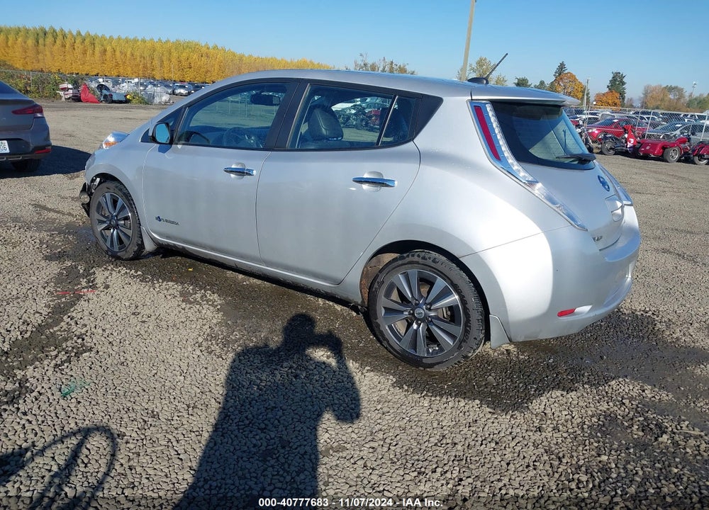 2015 NISSAN LEAF VIN: 1N4AZ0CP1FC306592