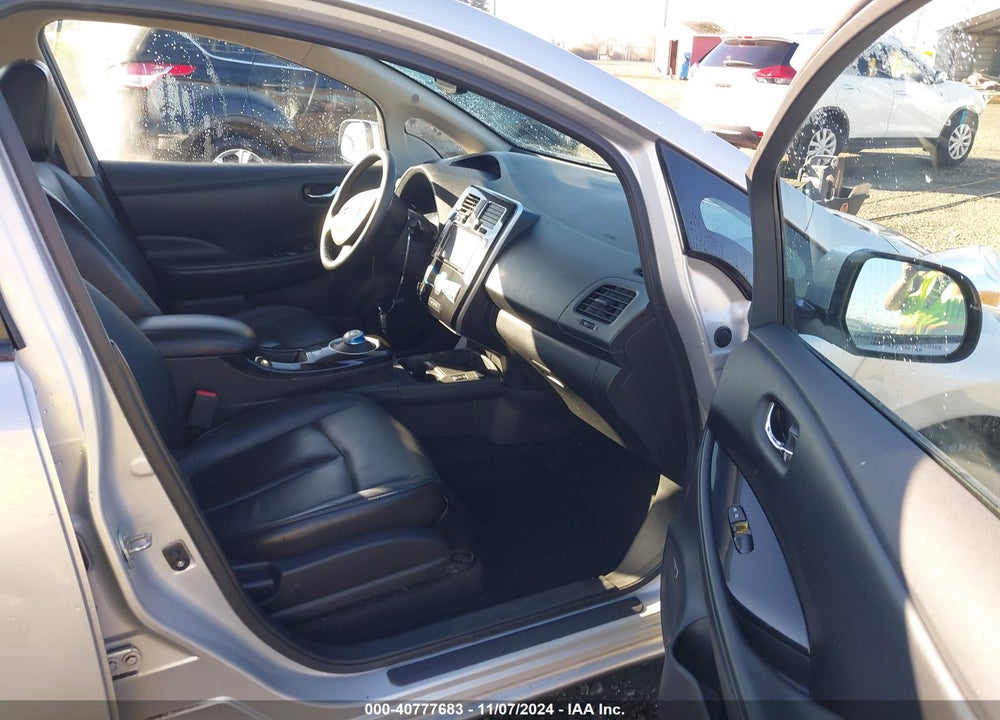 2015 NISSAN LEAF VIN: 1N4AZ0CP1FC306592