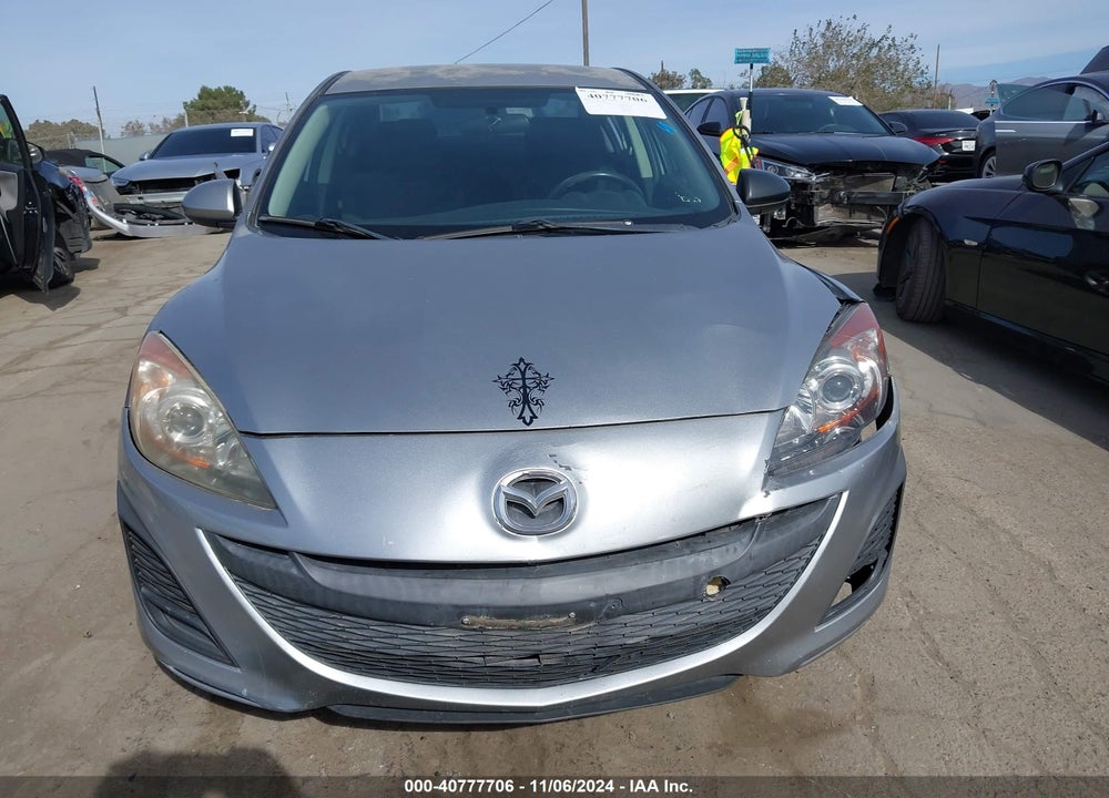 2011 MAZDA 3 I SPORT VIN: JM1BL1UG7B1381842
