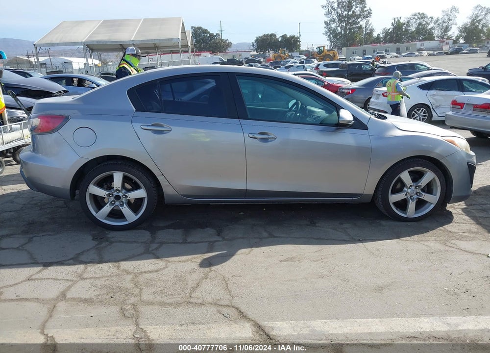 2011 MAZDA 3 I SPORT VIN: JM1BL1UG7B1381842