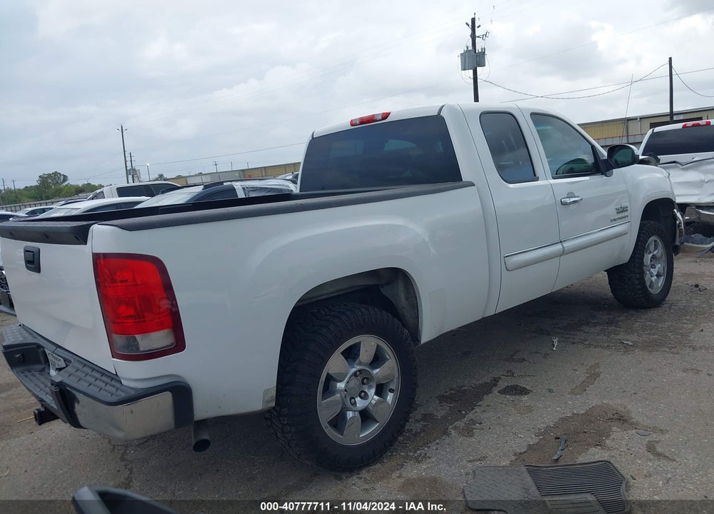 2011 GMC SIERRA 1500 SLE VIN: 1GTR1VE02BZ454226