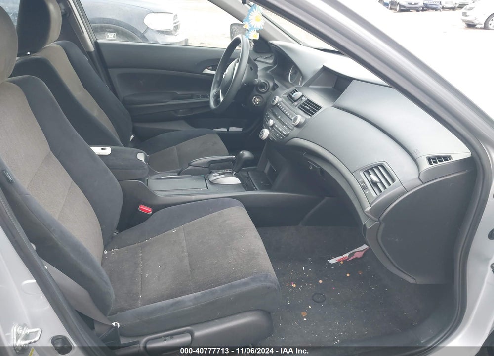 2009 HONDA ACCORD 2.4 LX-P VIN: 1HGCP26429A089187