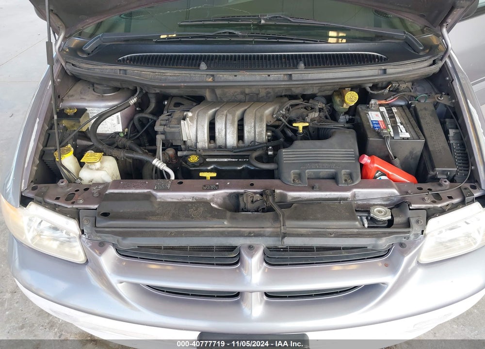 1996 DODGE GRAND CARAVAN LE/ES VIN: 1B4GP54L7TB354583