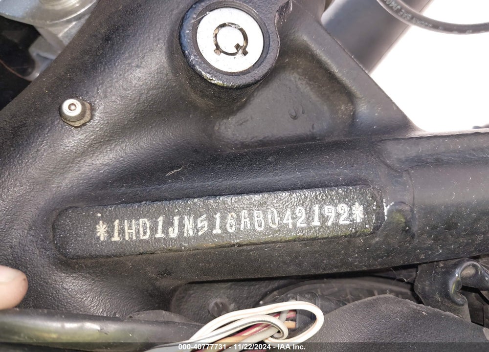 2010 HARLEY-DAVIDSON FLSTFB VIN: 1HD1JN516AB042192