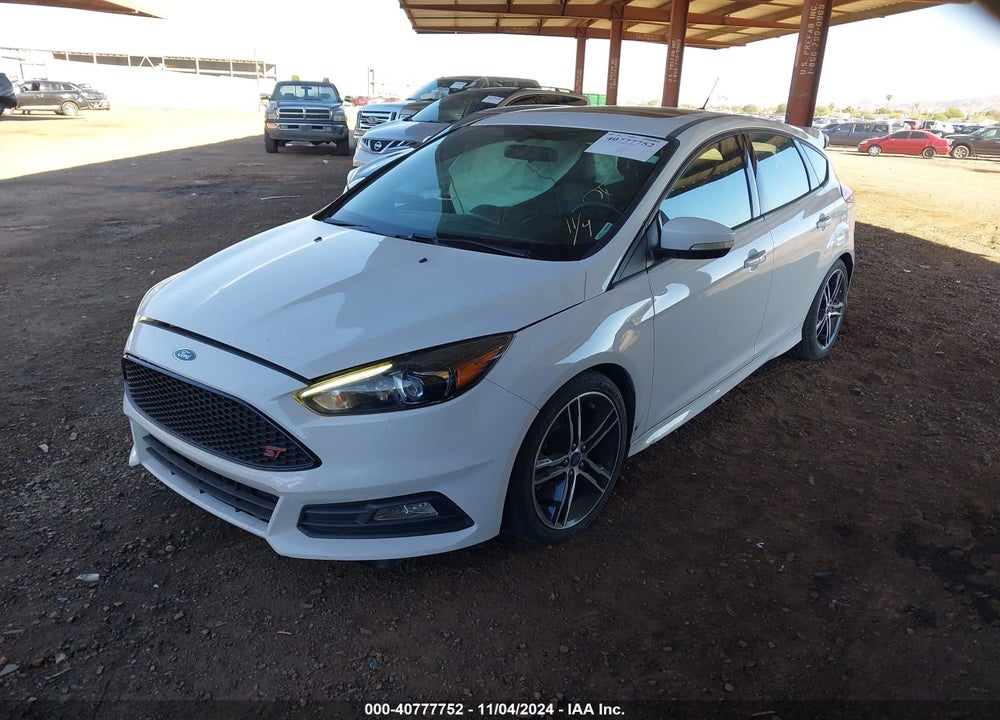 2015 FORD FOCUS ST VIN: 1FADP3L97FL281445